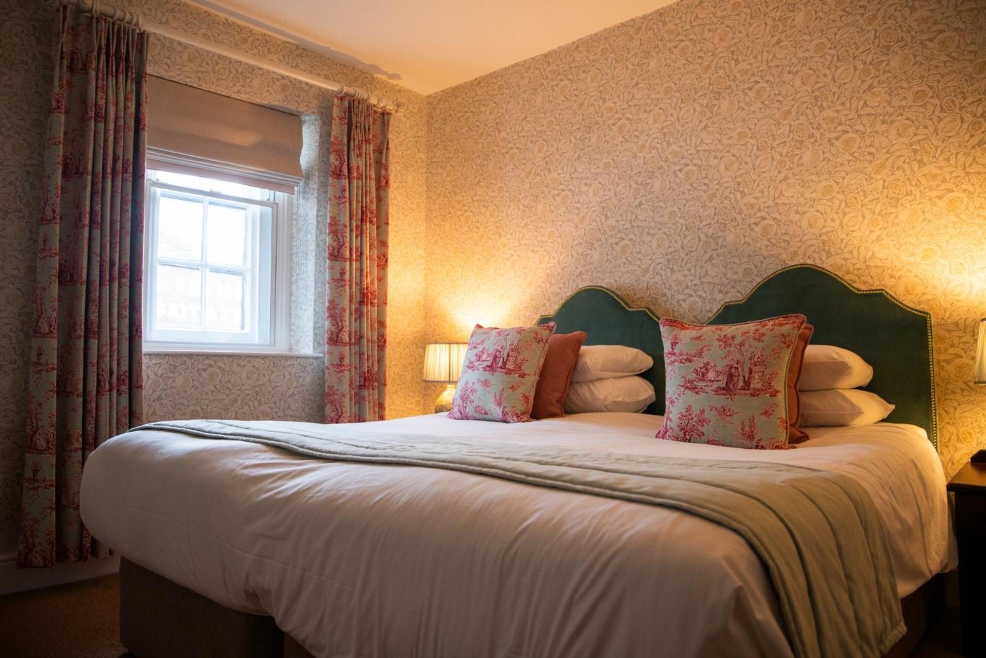 Three Salmons Hotel Usk Extérieur photo