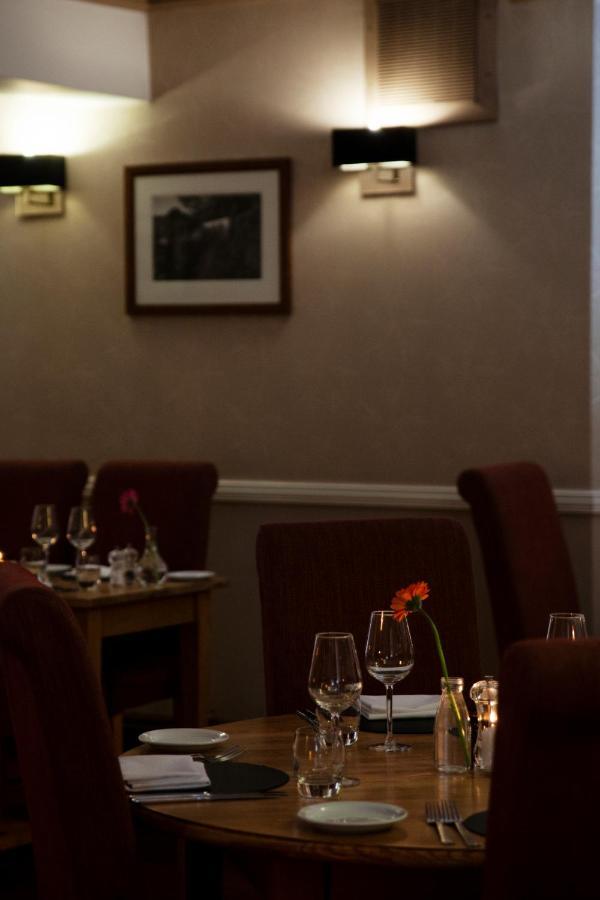 Three Salmons Hotel Usk Extérieur photo